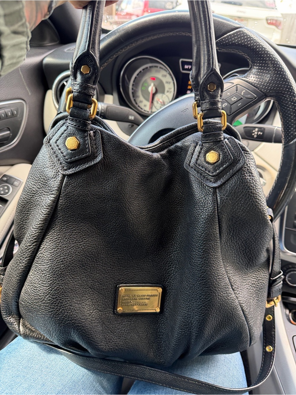 Marc by Marc Jacobs Black Pebbled Leather Shoulder Bag with Gold Hardware - Picture 3 of 11